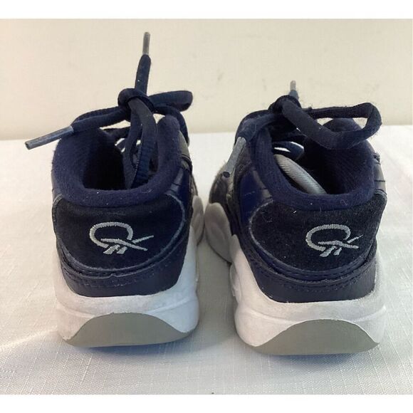 Reebok Question Mid Georgetown Navy Blue Boys Athletic Shoe Size 9 - Picture 2 of 8